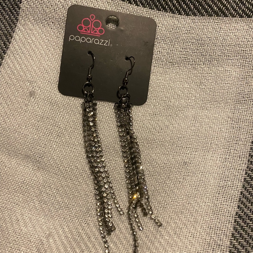 Paparazzi Sparkling Silver Chain Earrings